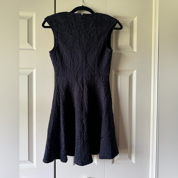 Bcbgeneration dress , never worn, size 2 - Picture 2 of 6